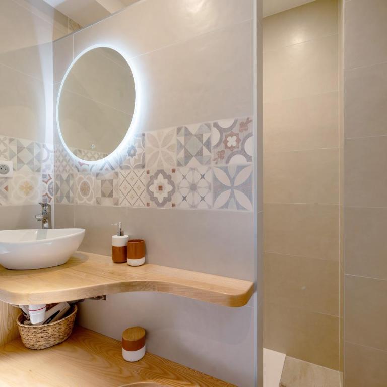 Maison "Casabert" - Appartement 1 Chambre Supérieur avec Balcon - 15