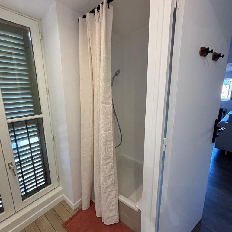 Charmant studio en plein cœur de Nice - Appartement 1 Chambre - 6