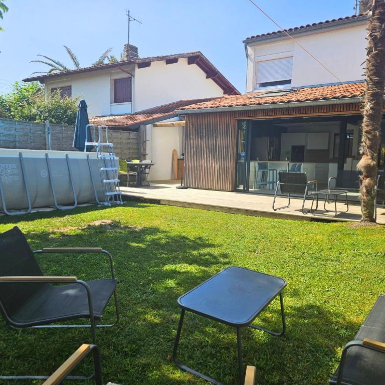 Villa Famille - Piscine - Centre - Jardin - Villa 3 Chambres - 33