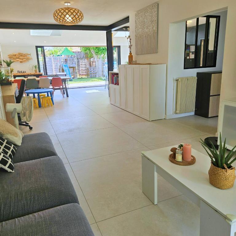 Villa Famille - Piscine - Centre - Jardin - Villa 3 Chambres - 41