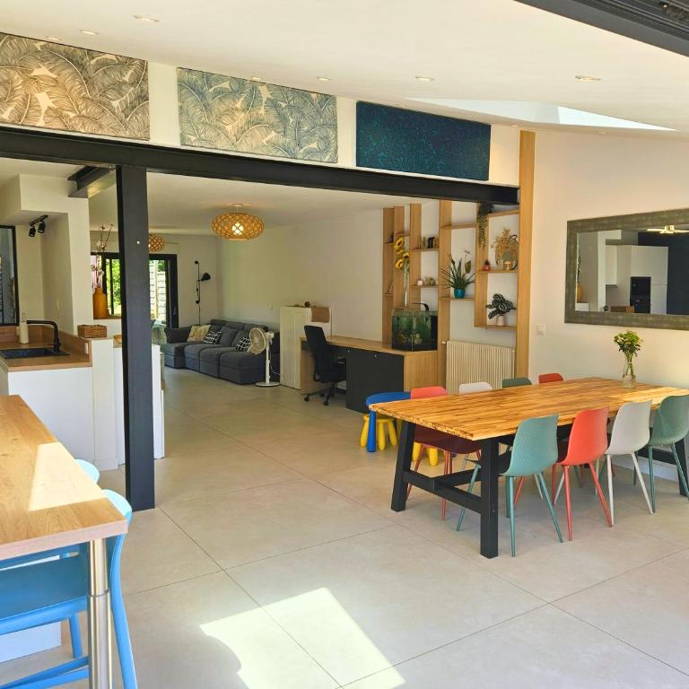 Villa Famille - Piscine - Centre - Jardin - Villa 3 Chambres - 64