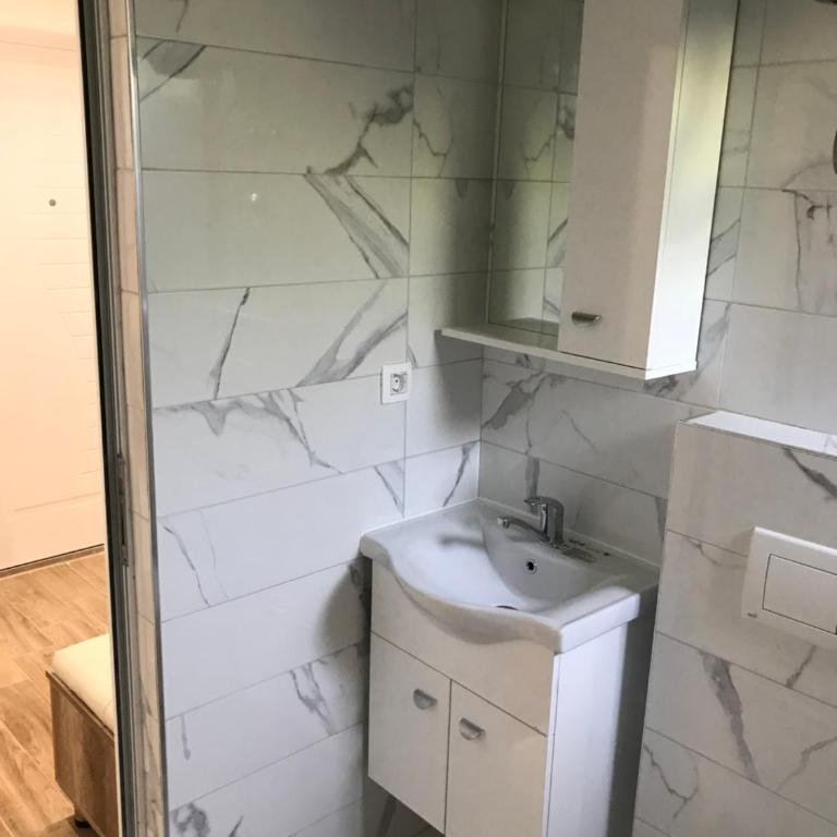 Apartments Suljovic - Apartman sa 1 Spavaćom Sobom, Pogledom na More i Balkonom - 4