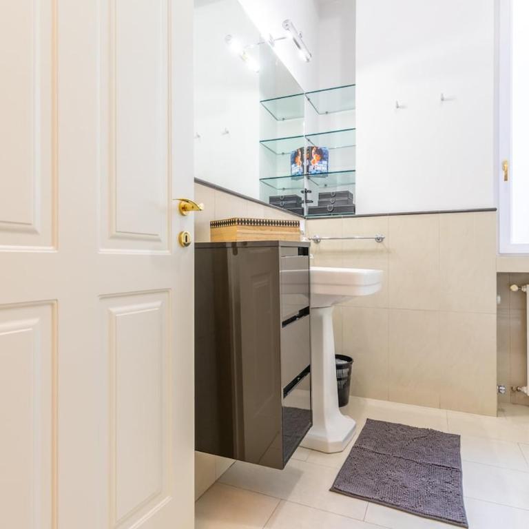 Luxury Flat Crocetta 2 stops from Duomo, AC - Appartamento Deluxe con 1 Camera da Letto - 15