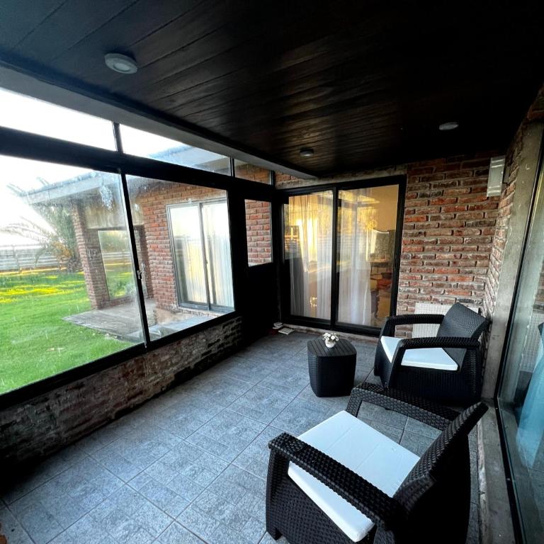 Alquiler Temporada Bella Vista, Maldonado - Casa Deluxe de 4 dormitorios - Frente al mar - 25