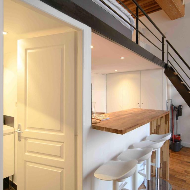 Bright & Peaceful Lyon Cocoon Perfect for 4 - Apartment - 13