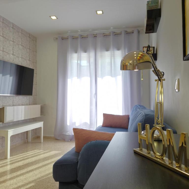Jerez Estación de tren y autobuses VUT-CA-06078 - Two-Bedroom Apartment with Balcony - 23
