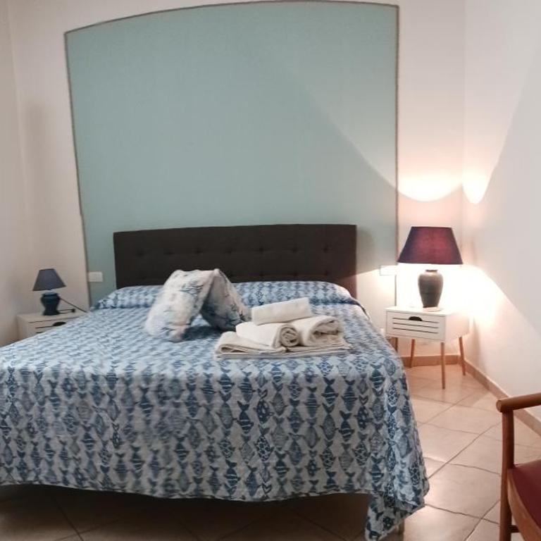 Nora Casa vacanze/bed and breakfast - Camera Matrimoniale con Bagno Privato - 2