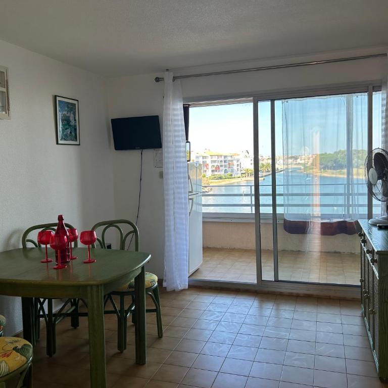 BAIE DES ANGES I Agréable 2 pièces cabine résidence avec piscine vue lagon Richelieu Cap d'Agde - Standard Apartment - 2