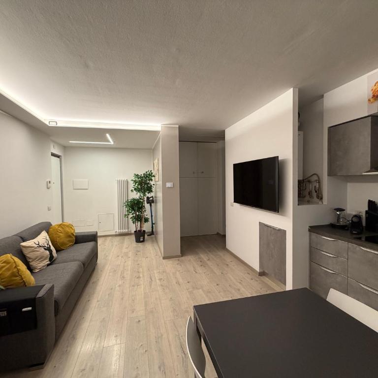 Nice flat in Varone - One-Bedroom Apartment - 2
