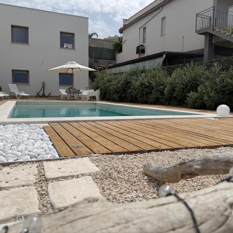 Marea Lux Sud with Pool Air Conditionin Wi-Fi - One-Bedroom Deluxe Apartment - 3