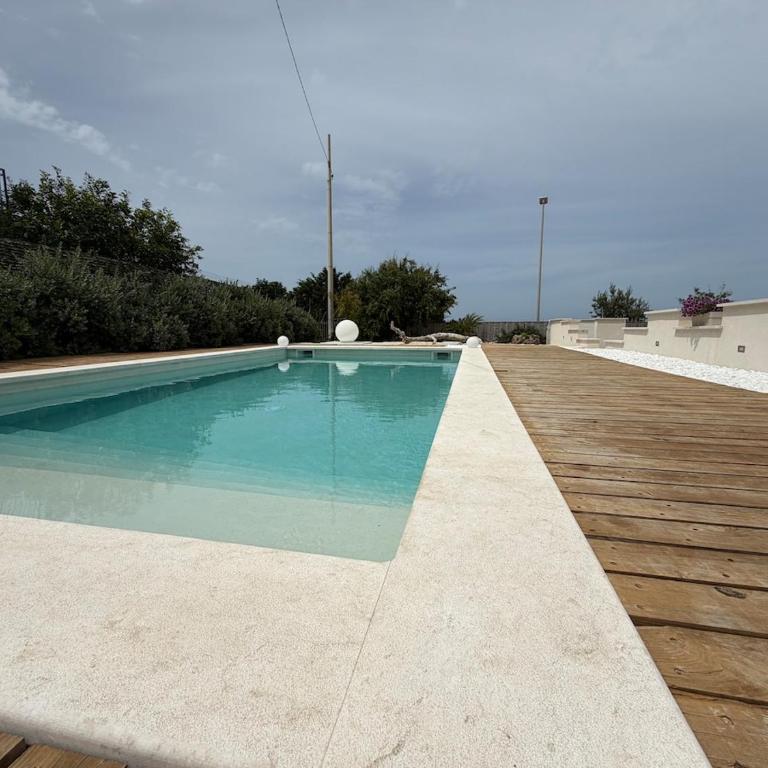 Marea Lux Sud with Pool Air Conditionin Wi-Fi - One-Bedroom Deluxe Apartment - 35