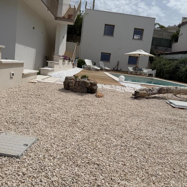 Marea Lux Sud with Pool Air Conditionin Wi-Fi - One-Bedroom Deluxe Apartment - 20