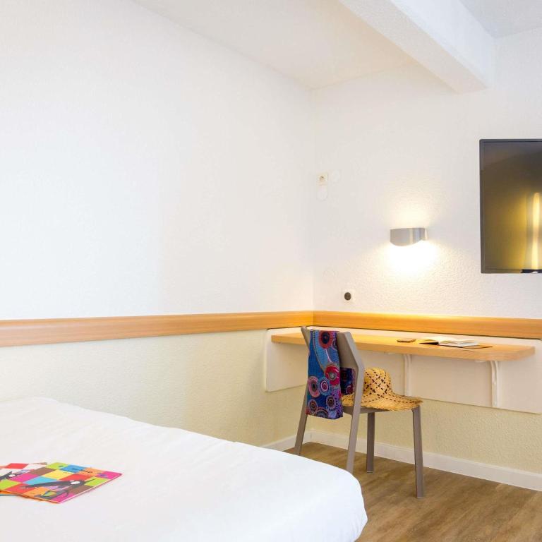 Ibis Budget Fréjus St Raphaël centre plages gare TGV - Chambre Familiale - 6