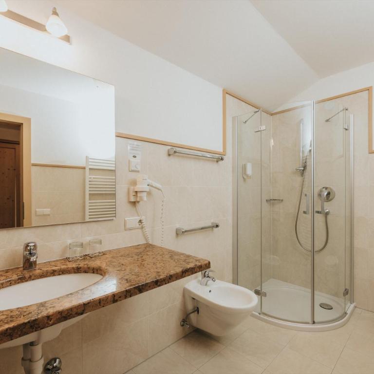 Hotel Plunger - Suite con Balcone - 3