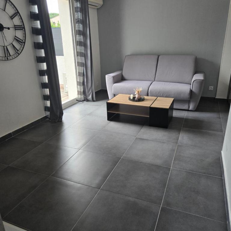 Appartement avec jardin 4 personnes - One-Bedroom Apartment - 8