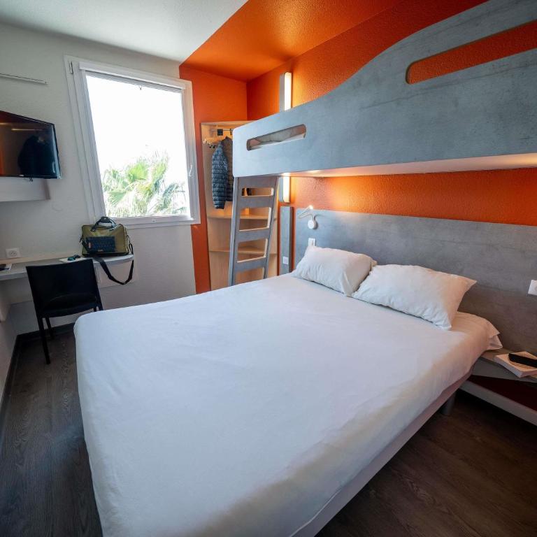 ibis budget Narbonne Est - Chambre Triple - 7