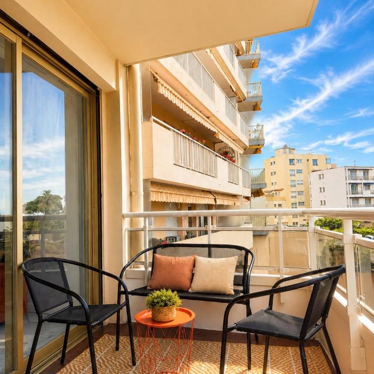 Charmant Appartement vue sur la mer près de Monaco - Appartement 2 Chambres - 2