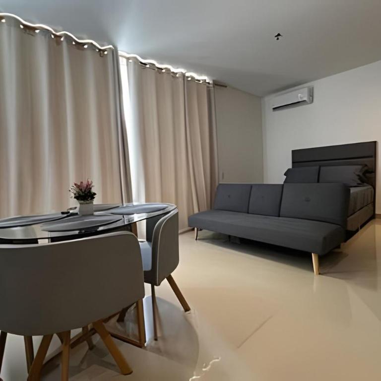 Eira by Colproperty Management - Studio with Balcony - 2