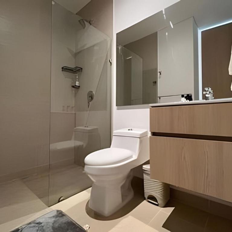 Eira by Colproperty Management - Studio with Balcony - 9