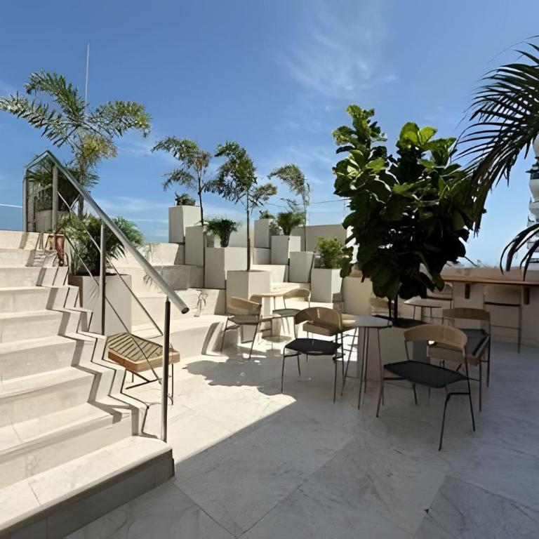 Eira by Colproperty Management - Studio with Balcony - 20