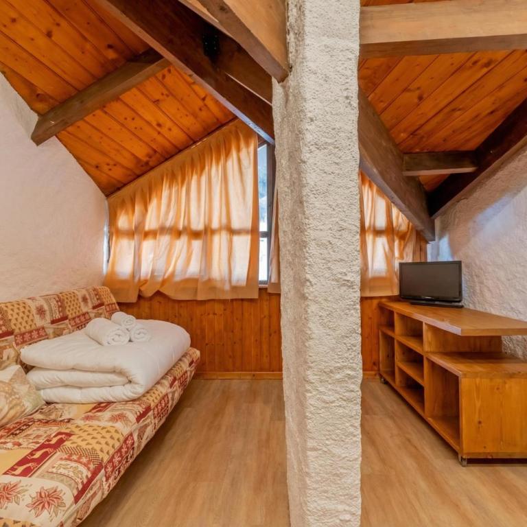 Résidence Grand Roc - Campanules 506 - Happy Rentals - Studio - Vue sur Montagne - 1