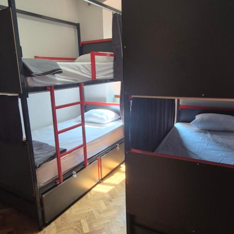 Tetka Guest House - Lit Simple dans Dortoir Mixte - 22