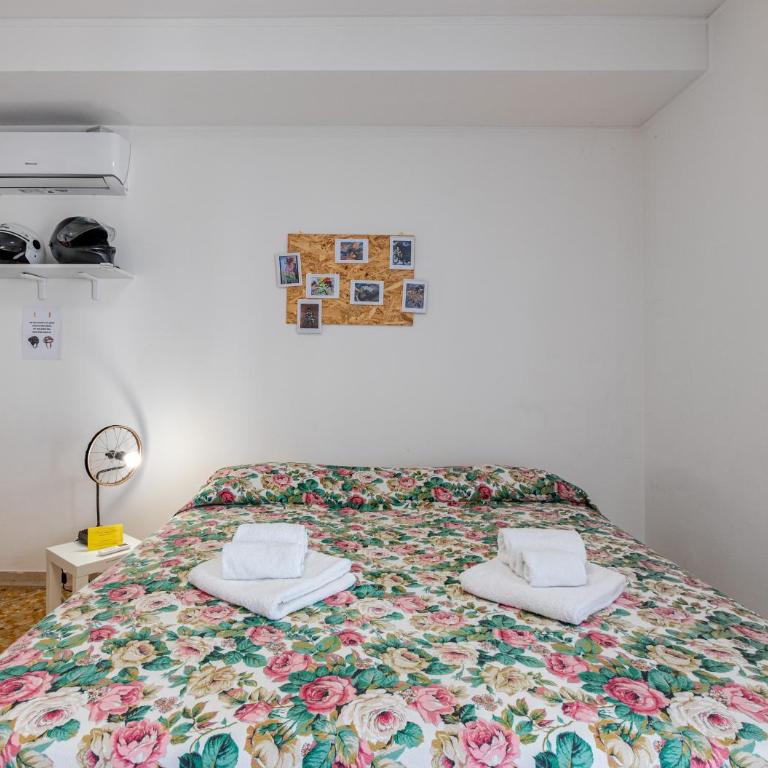 da Paola - Group Getaway - Bright Flat with Balcony WiFi & AC - Private internal Parking for motorbikes and bikes - Appartamento con 3 Camere da Letto - 15