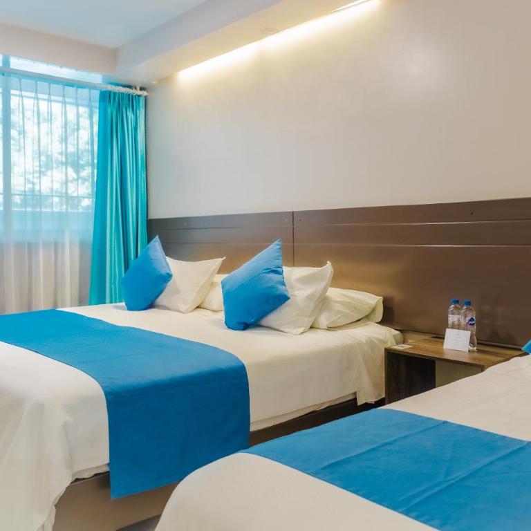 Xperience Hotel - Triple Room with Pool View - 5