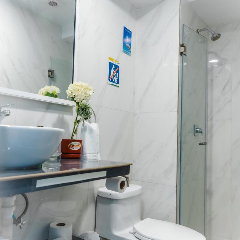 Xperience Hotel - Triple Room with City View - 11