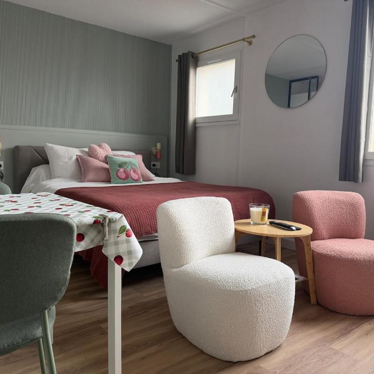 La Suite du Quai - Cocon élégant - Lit QUEEN SIZE - Port et Plage à pied - Apartment mit 1 Schlafzimmer - 1