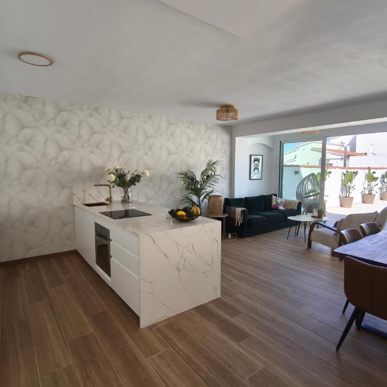 Villa avec piscine à 2 pas de la mer - Villa mit privatem Pool - 10