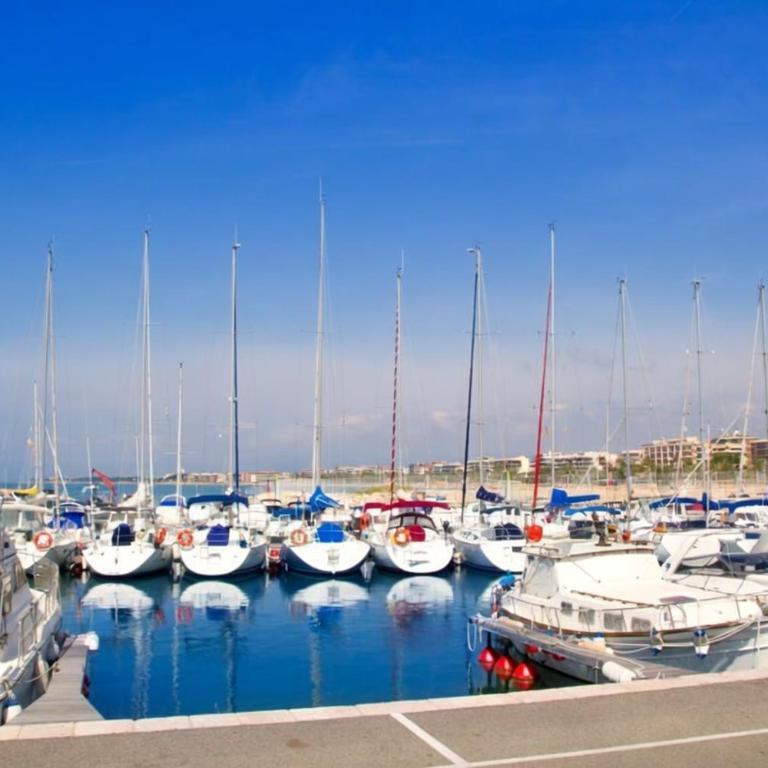 Apartamento a 3 min de la playa - Casa Márquez TAC - Apartamento de 3 dormitorios con balcón - 60