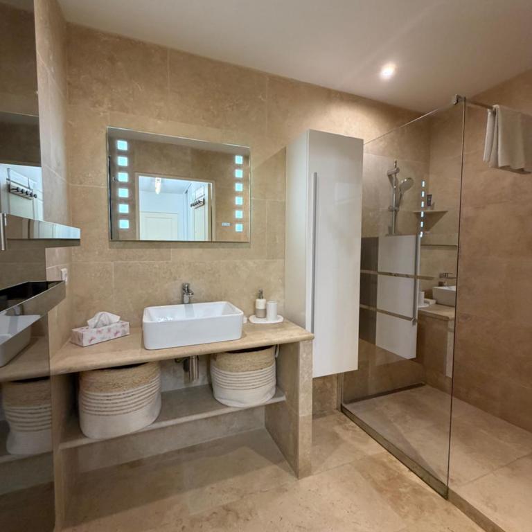 3-bedroom apartment - garden - private pool - Appartement 3 Chambres - 17