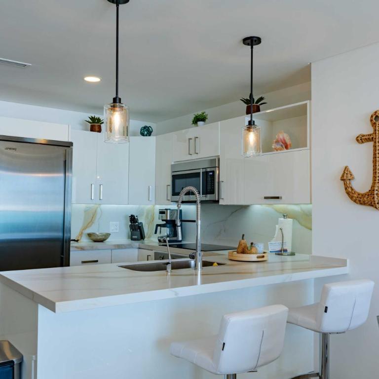All About The Beach!! 1 bedroom condo at Encantame Towers W503 - Maison de Vacances - 8