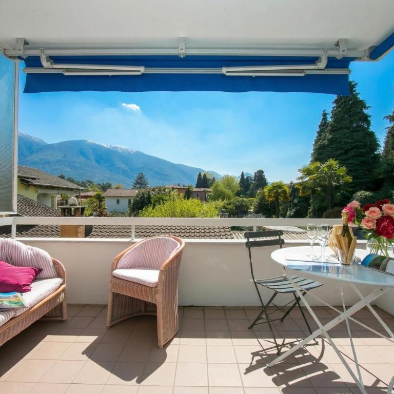 Charm Apartment with Balcony and Parking - Happy Rentals - Appartamento con Terrazza - 1