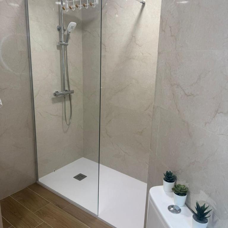 Apartamento cerca de la Ciudad de las Ciencias - Appartement - 2