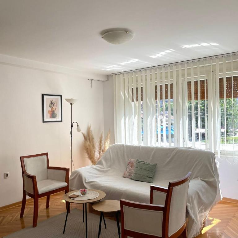 Central Spot - Apartman sa 2 Spavaće Sobe - 4