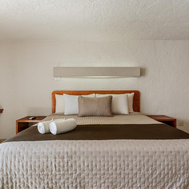 Luciana Hotel & Beach Club - Habitación con cama extragrande y vistas al mar - 9