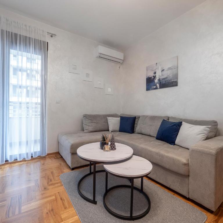 Luna Apart Becici - Garage Included - Apartment mit 1 Schlafzimmer - 2