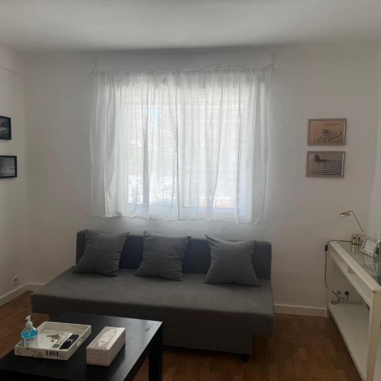 Apartamento cerca de la Ciudad de las Ciencias - Appartement - 18
