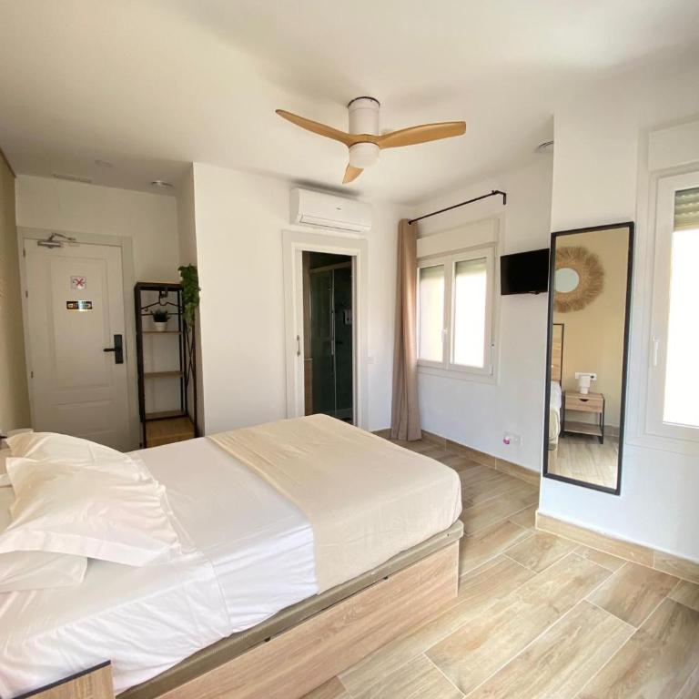 Grampy Boutique Hostal - Zaragoza Centro - Habitación Doble Superior - 2