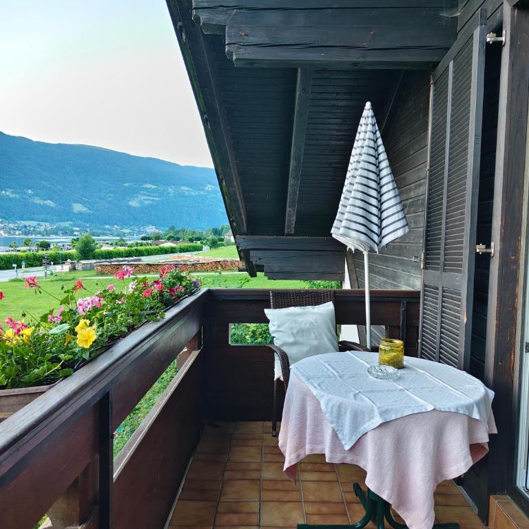 Blumenpension Strauss - Ferienwohnungen - Studio mit Balkon - 15