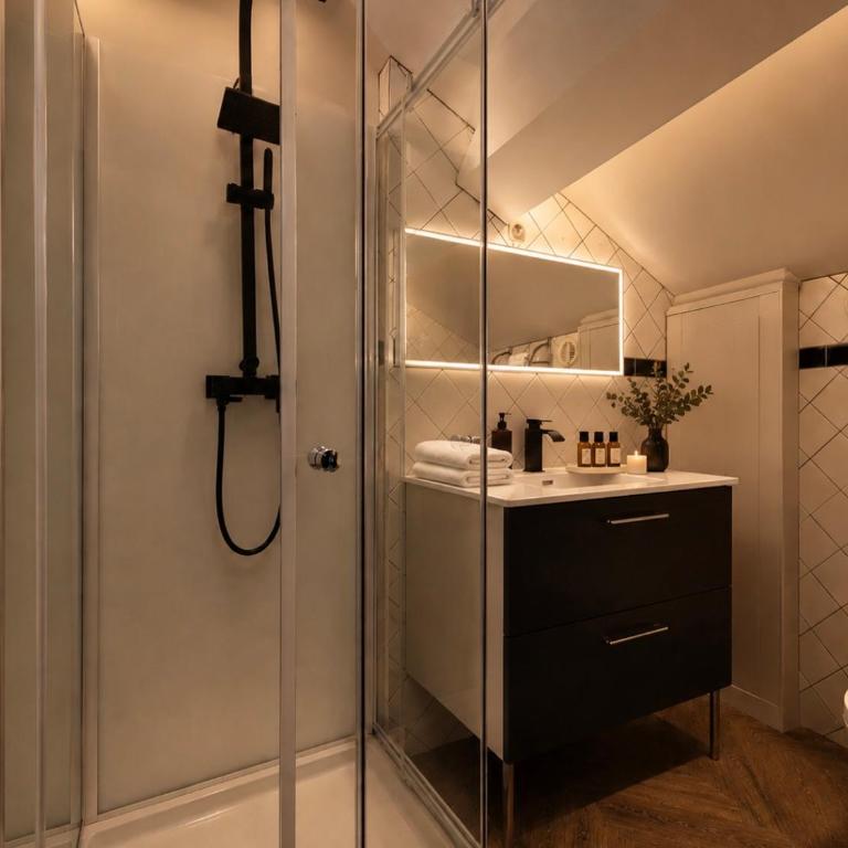 Appart'Hotel Premium Le Roitelet - Parking Privé & Entrée Autonome - Appartement - 17