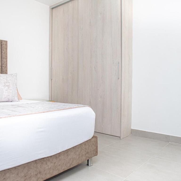 Ginebra central laureles estadio - Three-Bedroom Apartment - 33