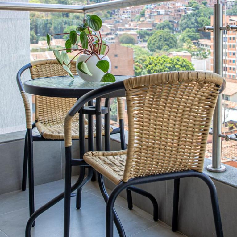 Ginebra central laureles estadio - Three-Bedroom Apartment - 48