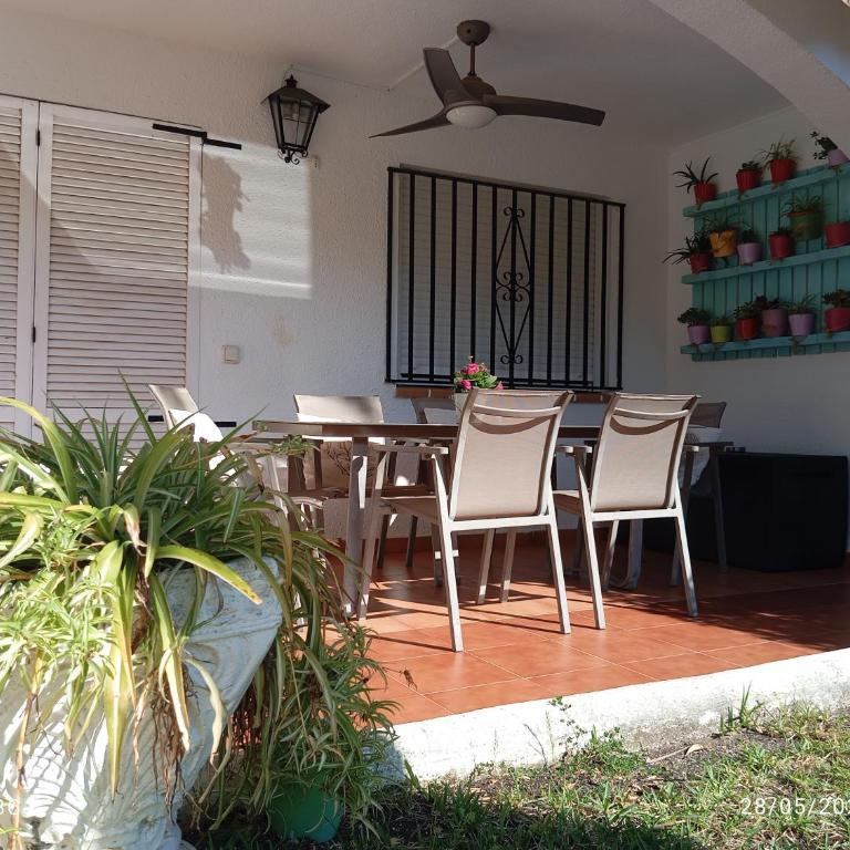 Relax, piscina, playa y barbacoa! - Appartement 2 Chambres - 18