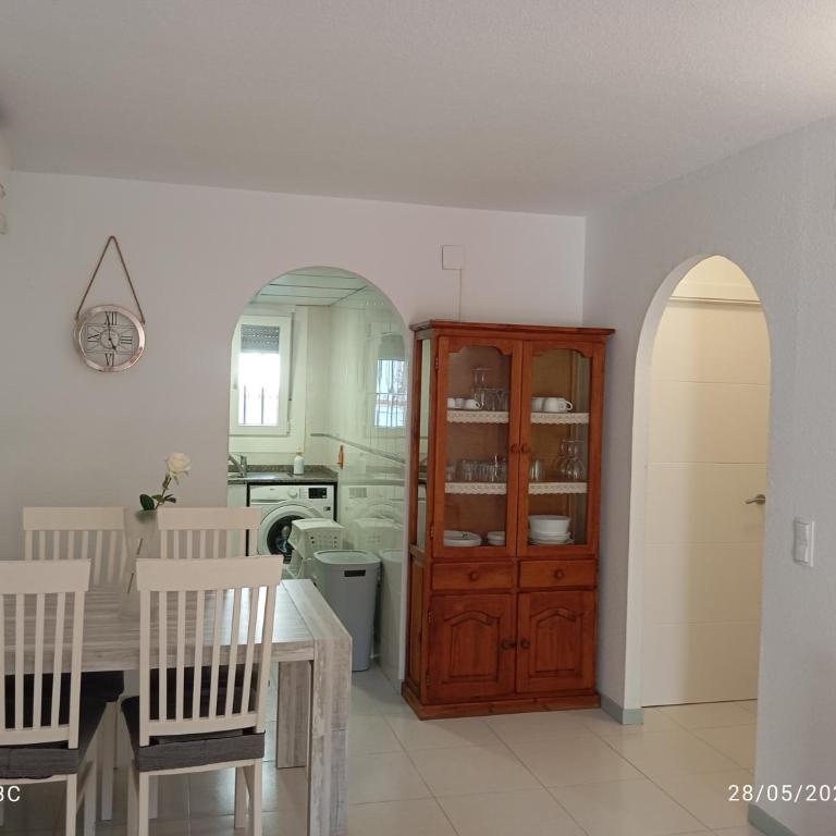 Relax, piscina, playa y barbacoa! - Appartement 2 Chambres - 12