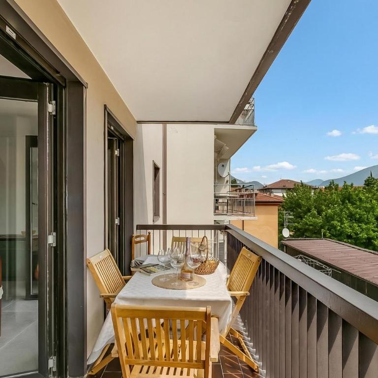 Appartamento Amy - Happy Rentals - Appartamento con Vista Montagna - 8