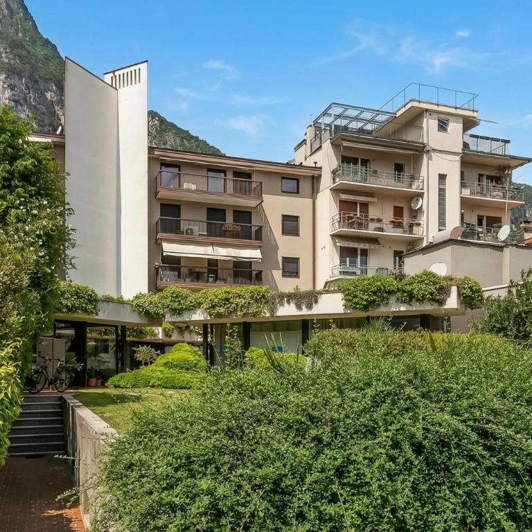 Appartamento Amy - Happy Rentals - Appartamento con Vista Montagna - 11