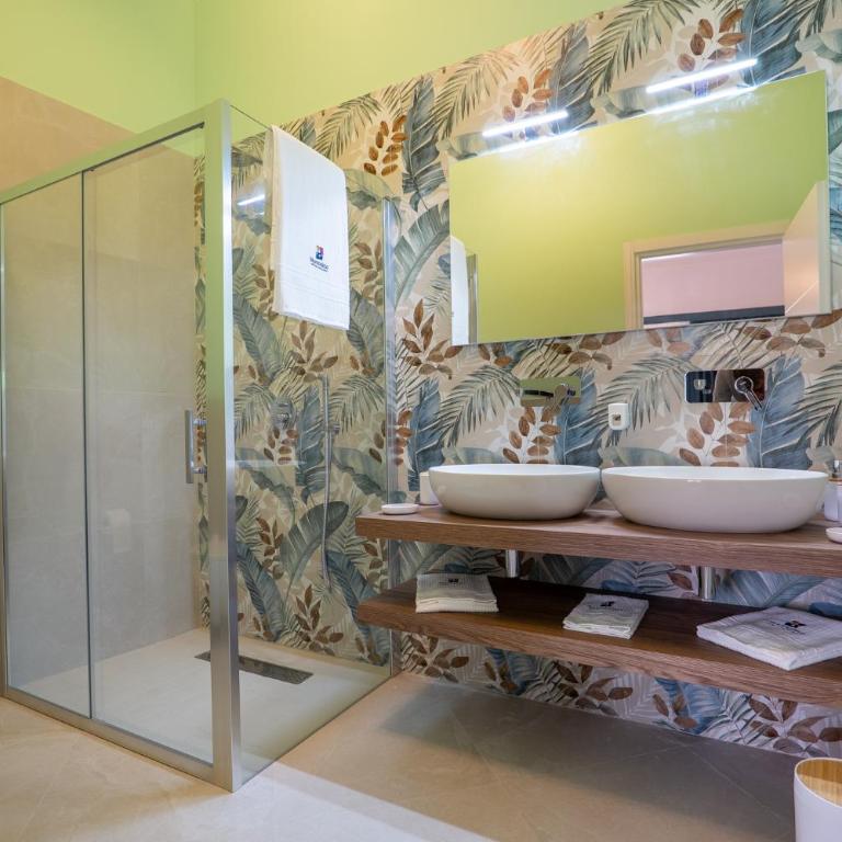 Monnalisa Rooms - Camera Matrimoniale con Bagno Privato - 9